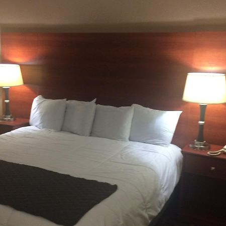 Hotel Baymont By Wyndham Paducah Extérieur photo