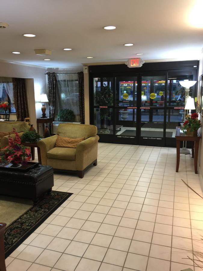 Hotel Baymont By Wyndham Paducah Extérieur photo