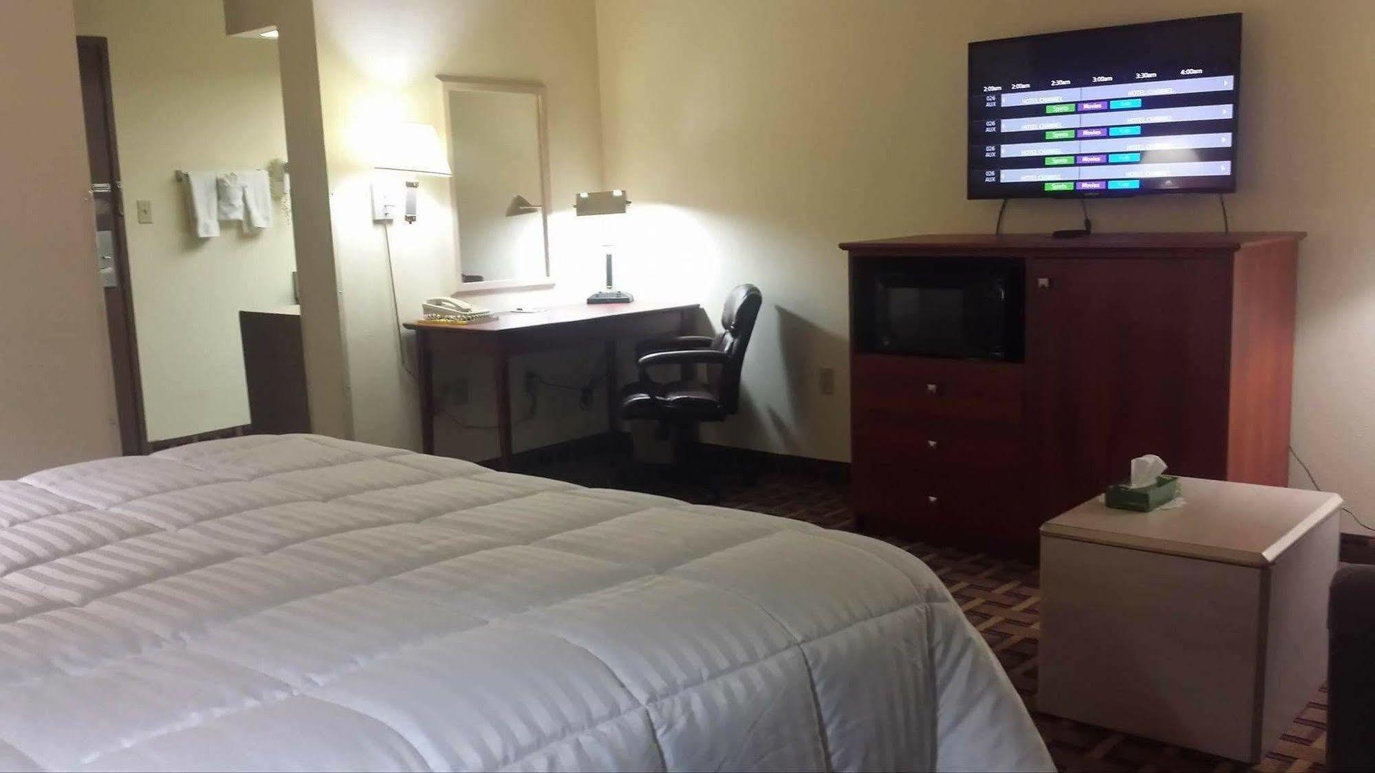 Hotel Baymont By Wyndham Paducah Extérieur photo